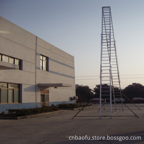 Aluminum Double-Side and Three-Section Extension Ladder